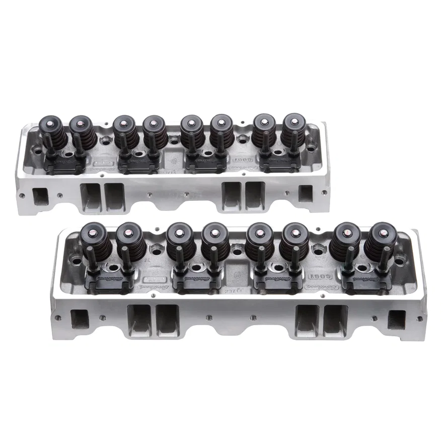 Edelbrock 5073, Small-Block Chevy E-Street Cylinder Head 70cc Pair