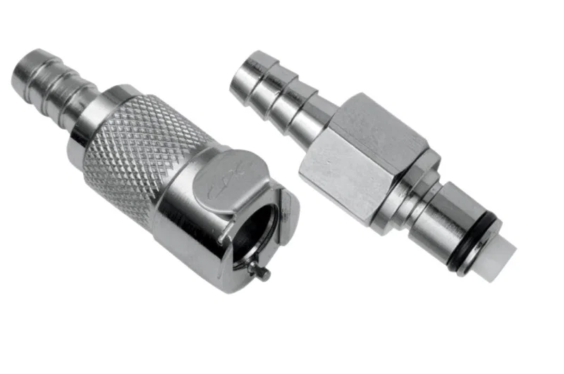 Goodridge MCD04V, Fuel Line Coupling for 1/4in ID Hose (202-04)