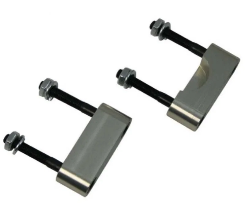 Moroso 85850, Chrysler (w/8.75in Ring Gear) U-Joint Girdle - Silver Anodized - Set