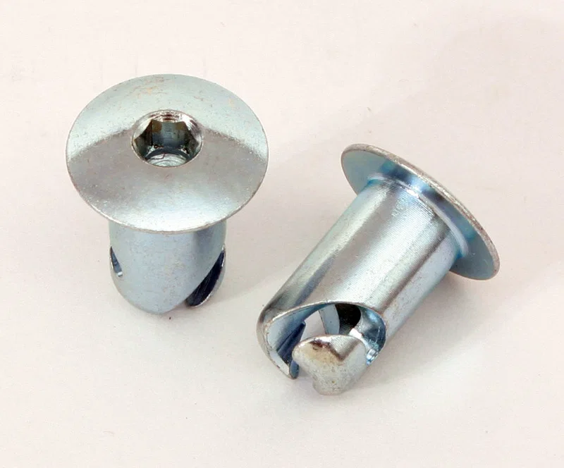 Moroso 71362, Quick Fastener - Oval Head - 7/16in x .550in - Steel - 10 Pack