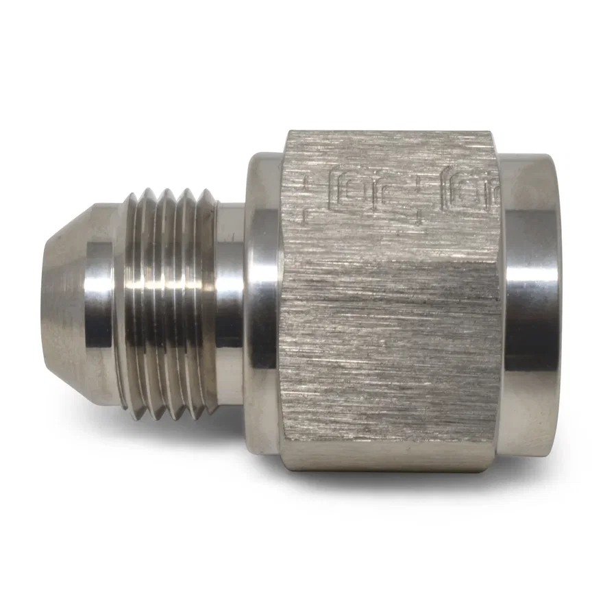 Russell 660021, Reducer Fitting