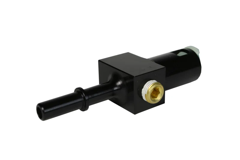 Aeromotive 15120, 5/16in Quick Connect with AN-06 port and 1/8in gauge port