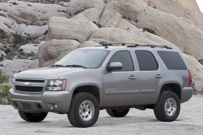 Fabtech FTS21124, 07-14 GM C/K1500 SUV 2WD/4WD 4in Budget UCA System w/Rear Perf. Shocks