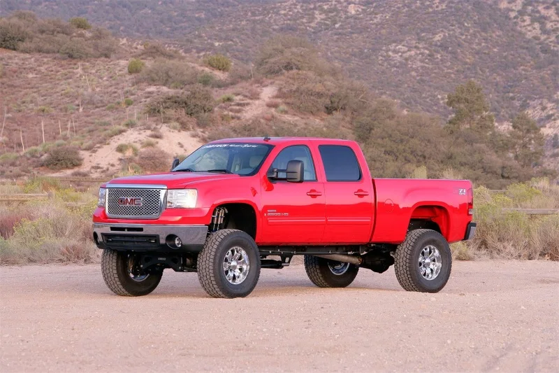 Fabtech FTS21068BK, 07-08 GM C/K2500HD C/K3500 Non Dually 8in Perf. System - Component Box 1