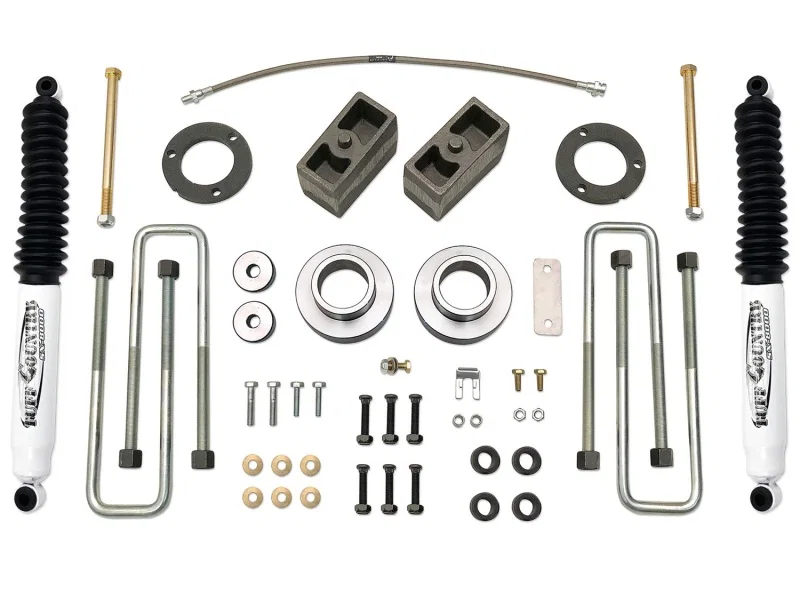 Tuff Country 52904KH, 95-04 Toyota Tacoma 4x4 & PreRunner 3in Lift Kit (SX6000 Shocks)