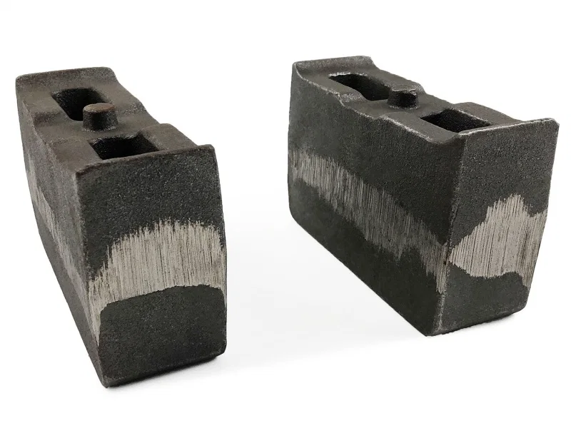 Tuff Country 79059, 01-10 Chevy Silverado 2500HD/3500 4wd 4in Cast Iron Lift Blocks Pair