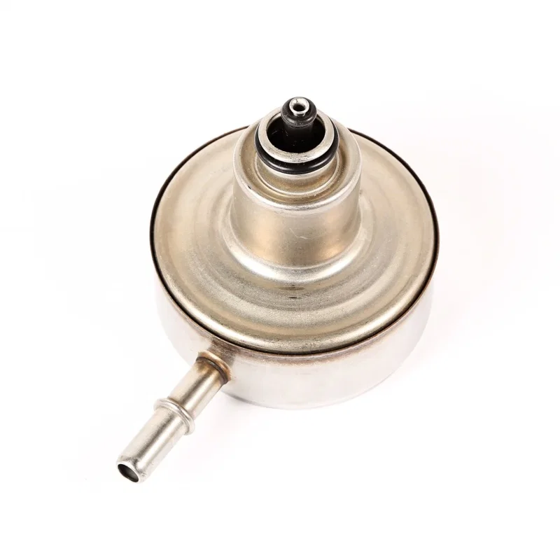 OMIX 17718.05, Fuel Filter 97-04 Wrangler/Cherokee/Grand Cherokee for Jeep