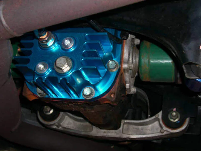 Cusco 692 008 AL, Rear Differential Cover Blue Increased Capacity Subaru Impreza WRX STi (R180 End)