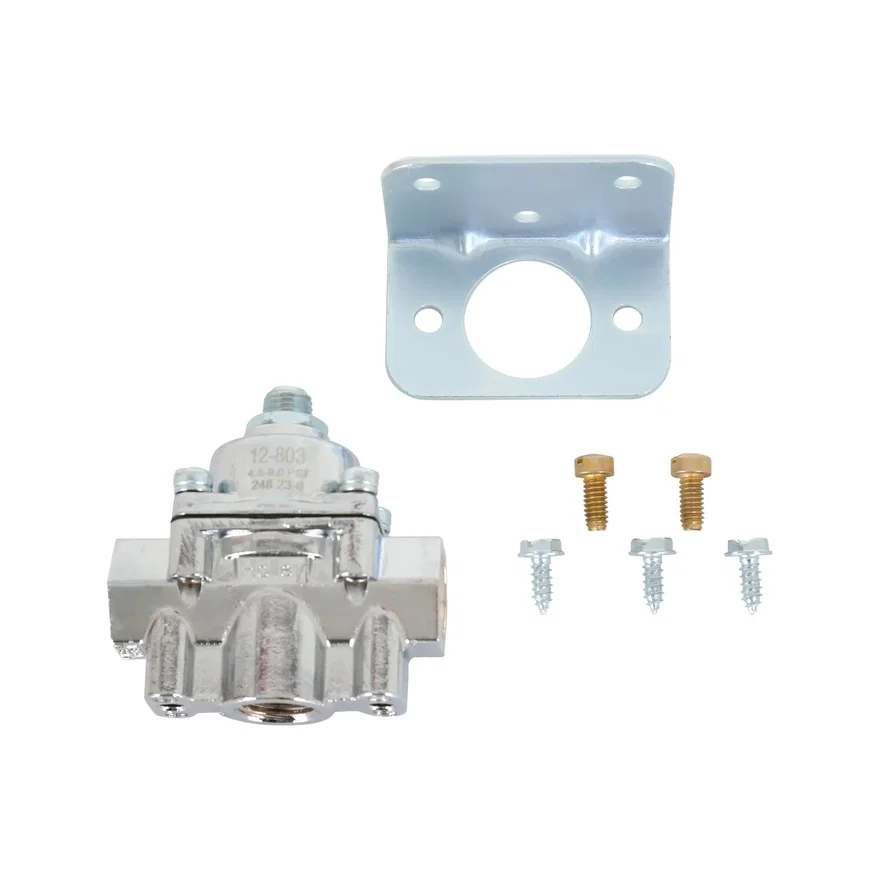 Earl's Performance 12803ERL, 4.5-9 PSI Fuel Pressure Regulator - Carbureted