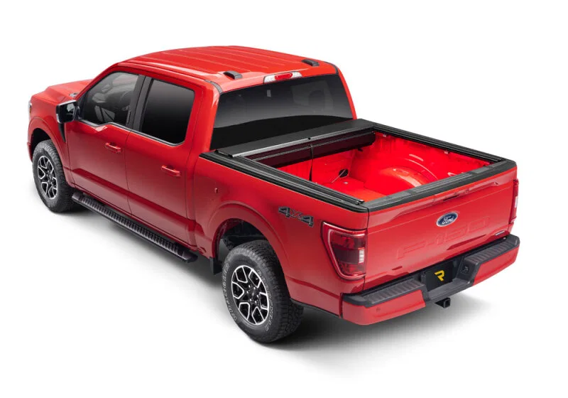 Roll-N-Lock 533M-XT, 2024 Toyota Tacoma 6ft M-Series XT Retractable Tonneau Cover