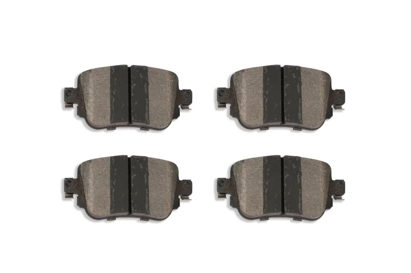 DBA DB15009SS, S/SE/SEL Rear Street Series Brake Pads for Volkswagen and Audi
