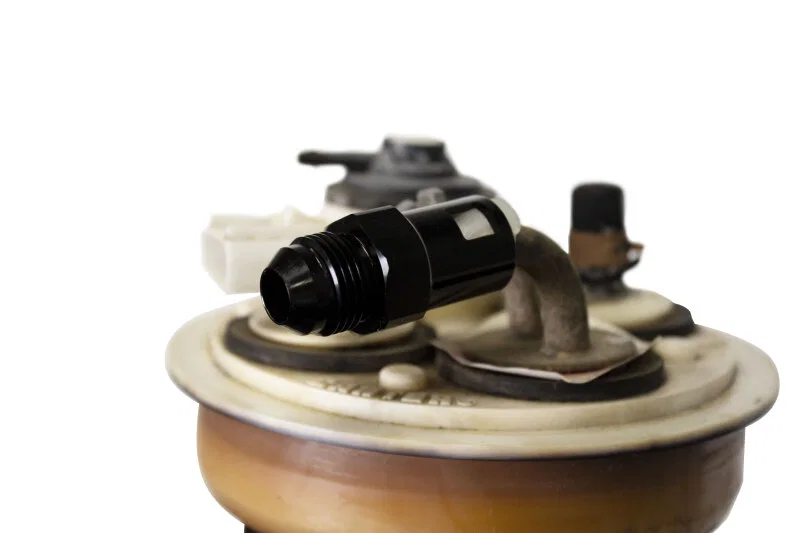 Fleece Performance FPE-QUCON-OE-38, Universal 3/8in Quick Connect to -8AN Male Adapter
