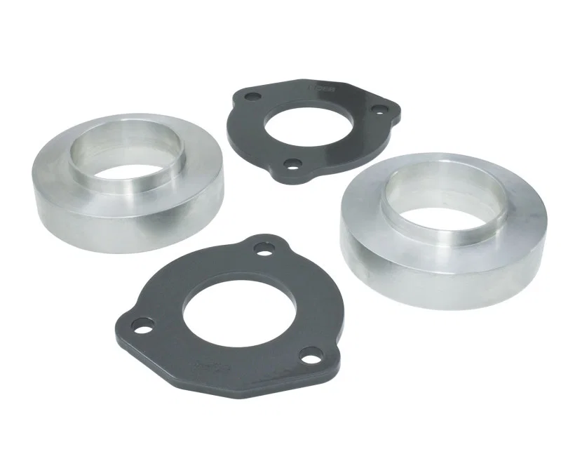 Maxtrac 830325, 15-18 Chevrolet Colorado 2WD/4WD 2.5in Front Leveling Kit