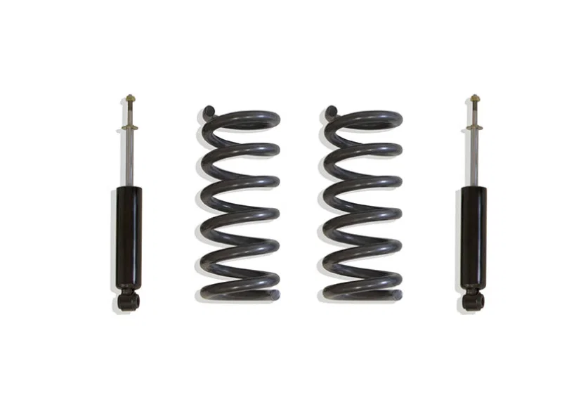 Maxtrac 372920-6, 09-18 RAM 1500 2WD V8 2 Door 2in Front Lowering Kit