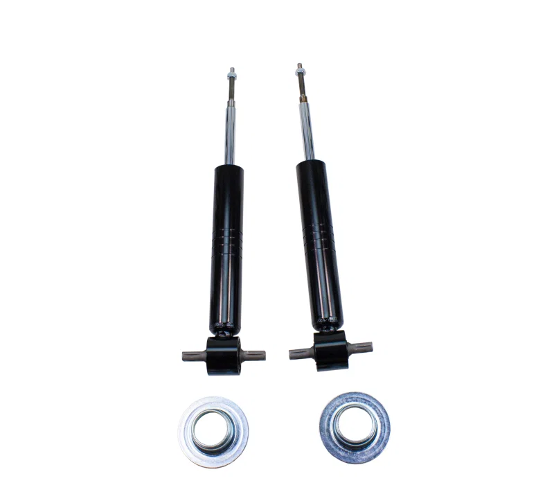 Maxtrac 371303, 07-18 GM C/K1500 2WD/4WD 0-3in Front Adj. Lowering Struts - Pair