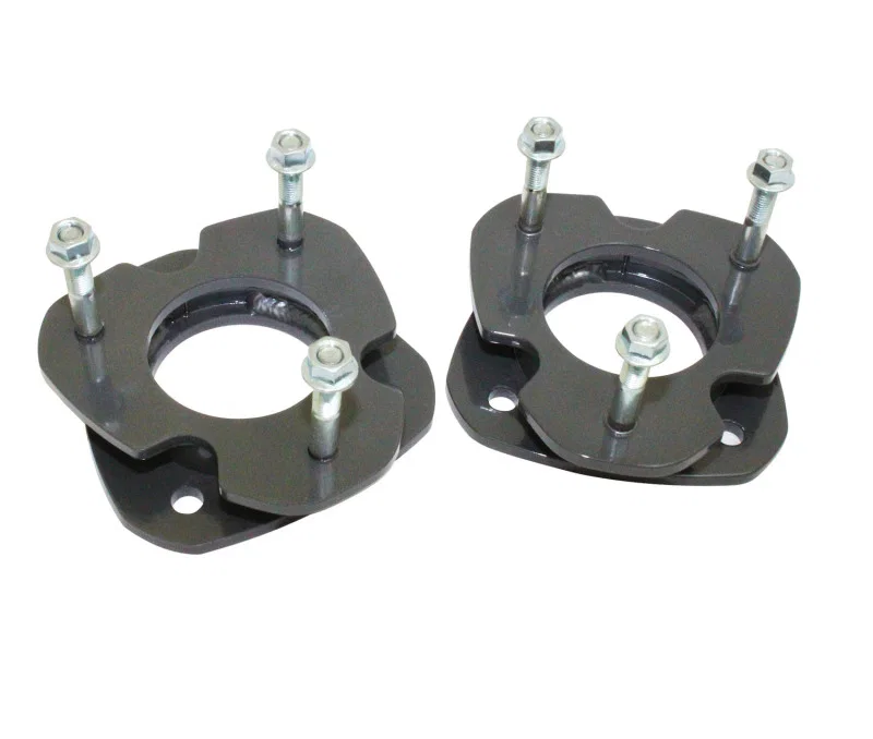 Maxtrac 833920, 10-14 Ford Raptor 2in Front Leveling Strut Spacers