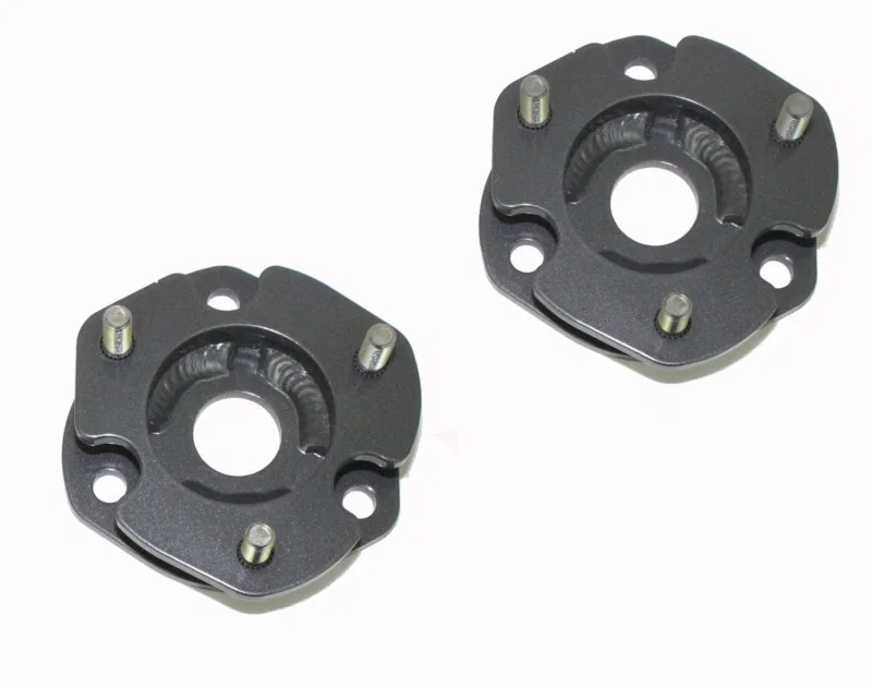 Maxtrac 832515, 13-18 RAM 1500 4WD (Non Air Ride) 1.5in Front Leveling Strut Spacers