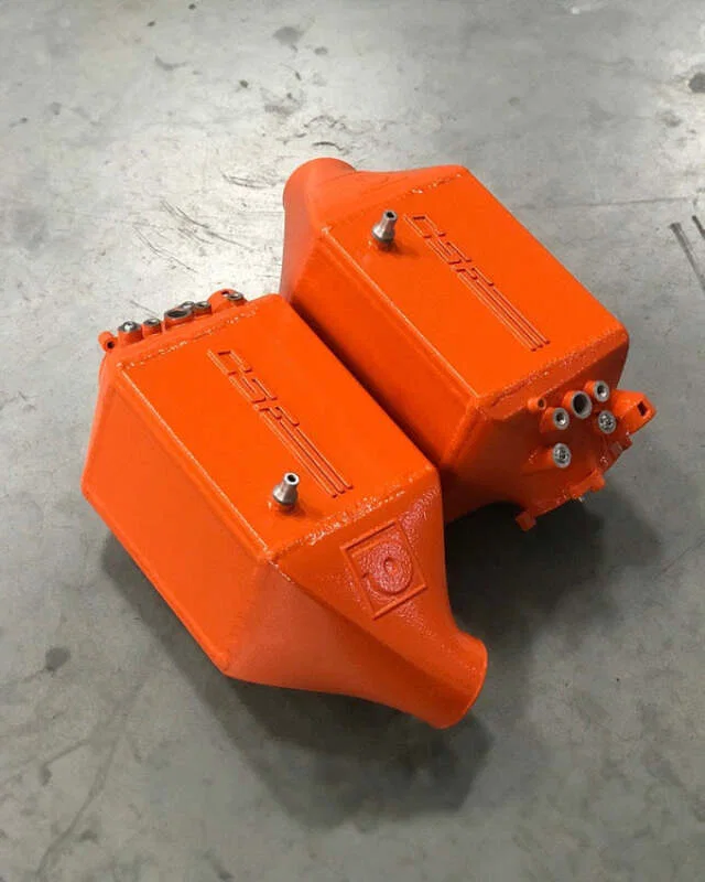 CSF 8109FO, 12-16 BMW M5 (F10) / 12-18 BMW M6 (F06/F12/F13) Twin Charge-Air-Cooler Set - Fire Orange