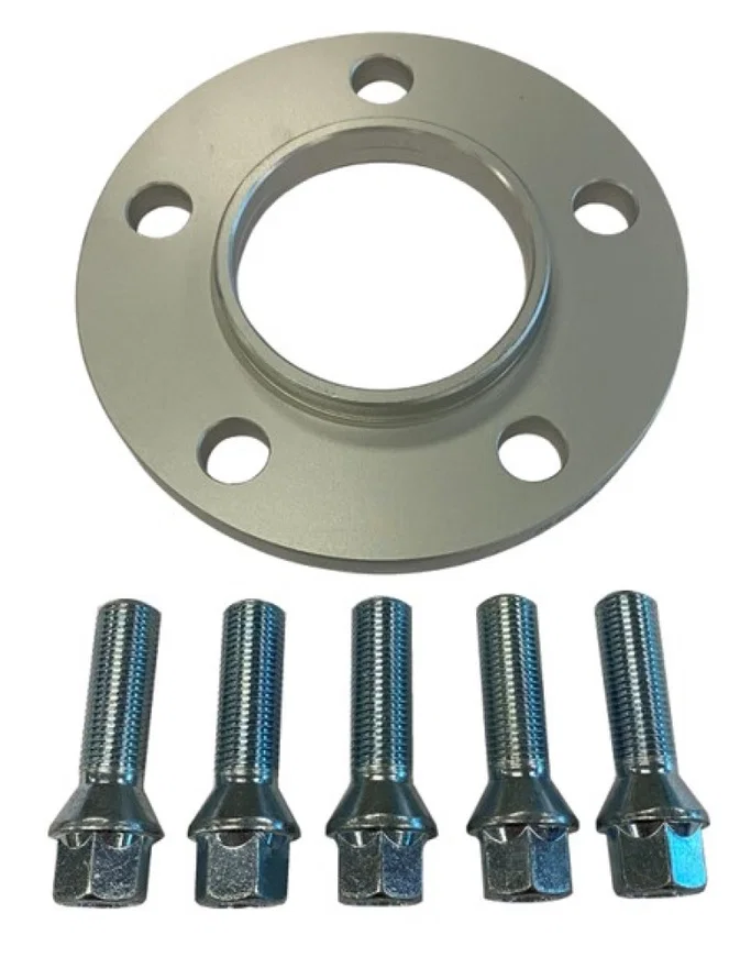 BBS 09.50.528, 10mm Spacer Kit BMW E39 CB 74.1 - 12x1.5 Bolts (1 Spacer & 5 Lug Bolts)