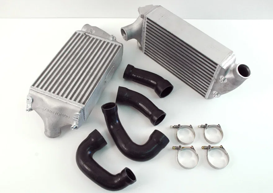 AWE Tuning 4510-11046, Performance Intercoolers for Porsche 997 Turbo / GT2 - Black Hoses