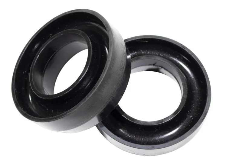 Fishbone Offroad FB47162, 99-06 Chevrolet 1500 2WD 2.0In Leveling Kit