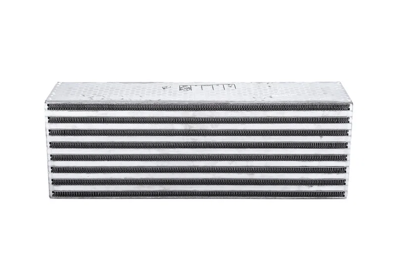 Garrett 703518-6015, Air / Air Intercooler CAC (18.00in x 6.40in x 3.00in) - 310 HP
