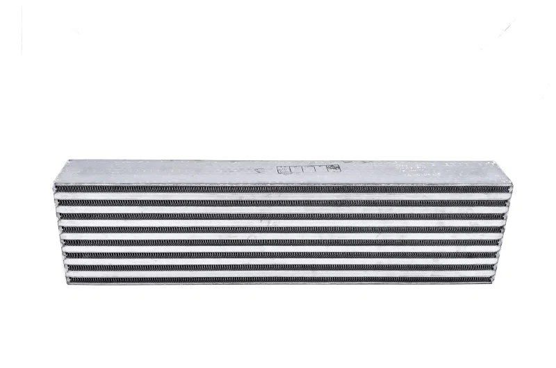 Garrett 703518-6018, Air / Air Intercooler CAC (24.00in x 6.40in x 3.00in) - 475 HP for Nissan