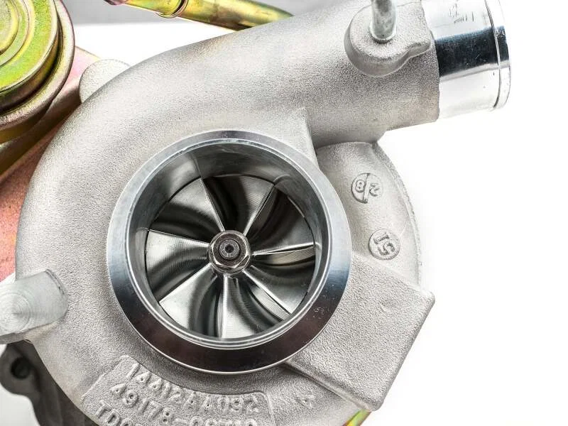 Forced Performance 2025054, Subaru STi/WRX Blue Turbocharger 58mm CH8 CM Turbine Hsg External WG w/Oil Line