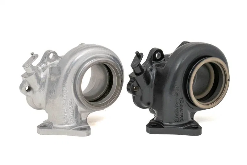 Forced Performance 2025164, Subaru STi/WRX Black Turbocharger 84mm CH10CM Turbine Hsg External WG w/Oil Line