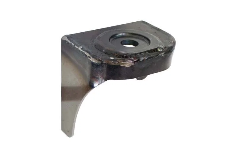 RustBuster RB7135, 05-15 Toyota Tacoma Rear Shock Mount