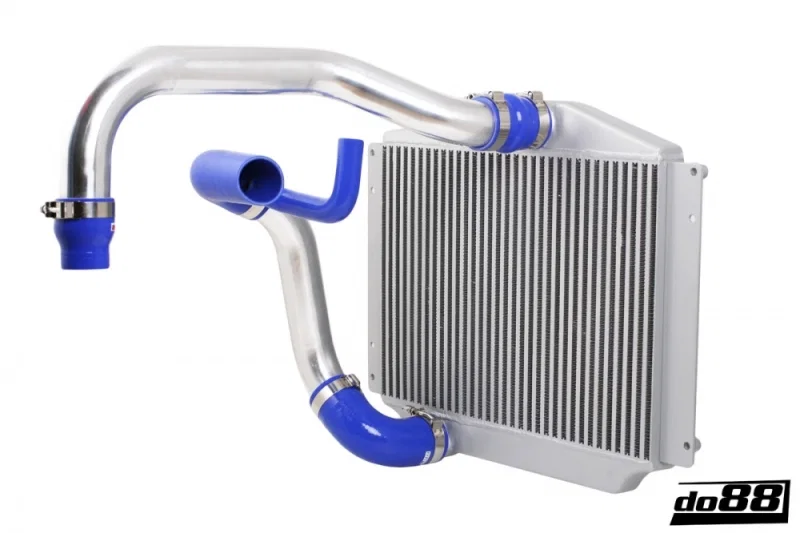 do88 BIG-850-R-63, 94-98 Volvo 850 Turbo (63mm Throttle) BigPack Intercooler Kit w/Red Hoses