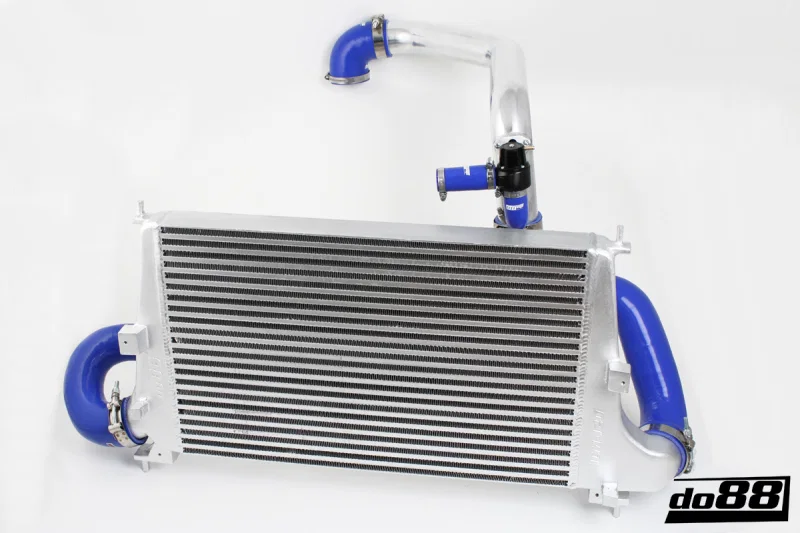 do88 BIG-100-B, 02-09 SAAB 9-5 2.0T/2.3T/Aero (B205/B235) Automatic BigPack Intercooler Kit w/Blue Hoses