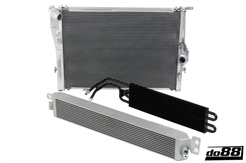 do88 BIG-M3-MAN, 07-13 BMW M3 (E90/E92/E93) Manual BigPack Intercooler Kit