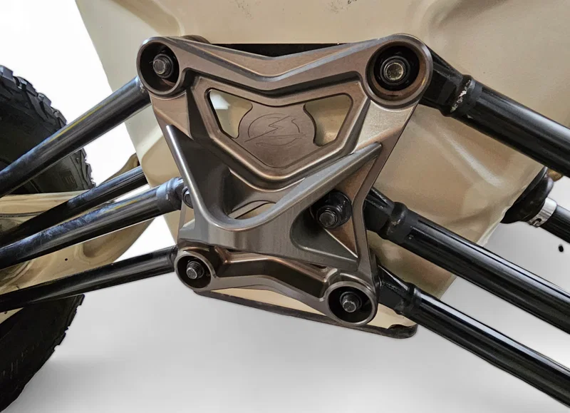 Elektric Off Road RRP210013, 2017-2021 Can Am X3 Maverick Volt Radius Rod Plate Anodized Gun Metal