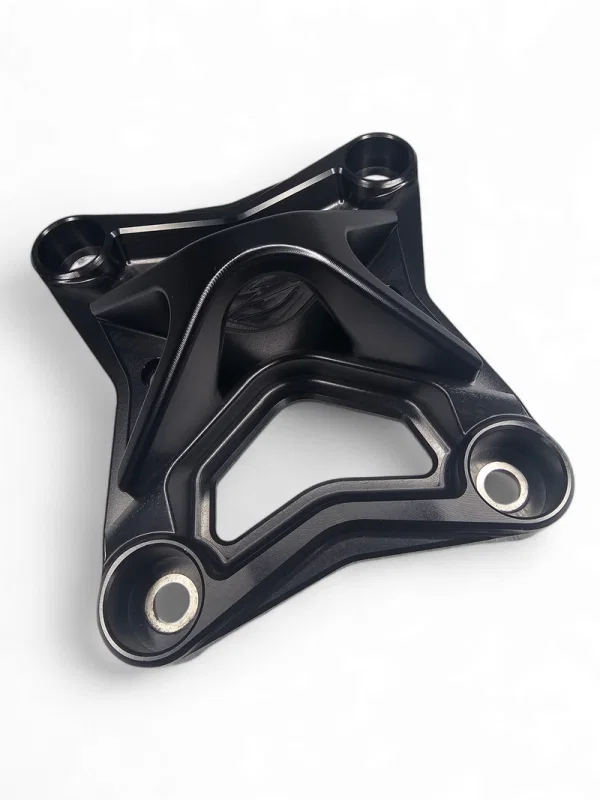 Elektric Off Road RRP210012XL, 2017+ Can Am X3 Maverick 6 Bolt Eod Xl Radius Rod Plate With Tow Hook Black